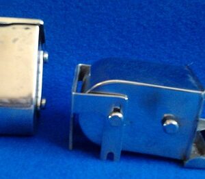 coppia_portacenere_inox_picc.jpg